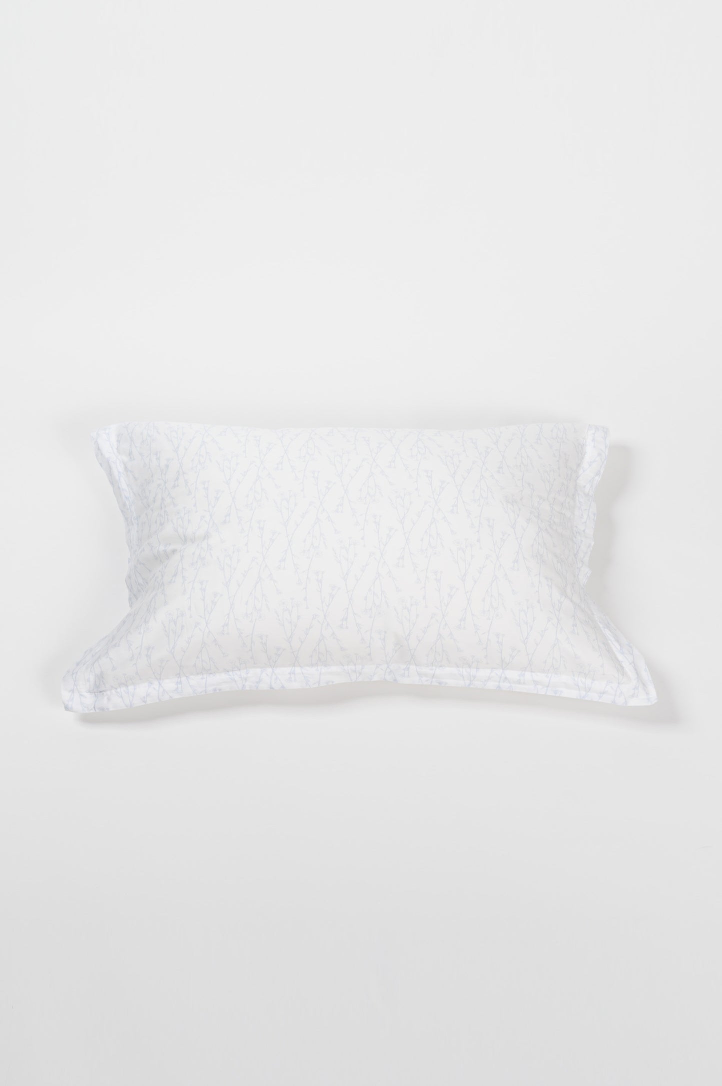 Örngott 50x90cm vitt med blått tryck